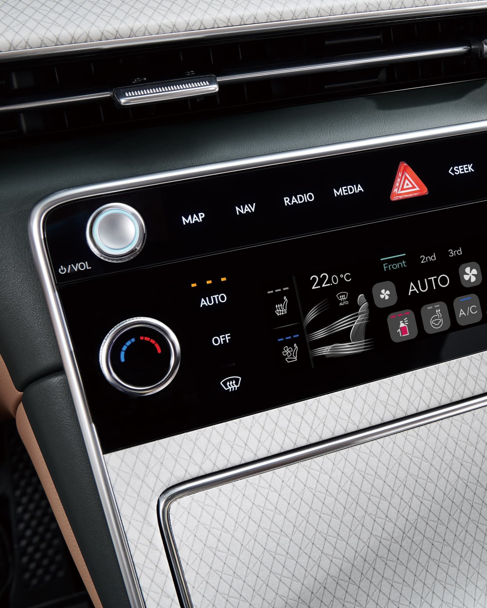 The A/C control panel inside GV80 Coupe with fragrance system turned on.