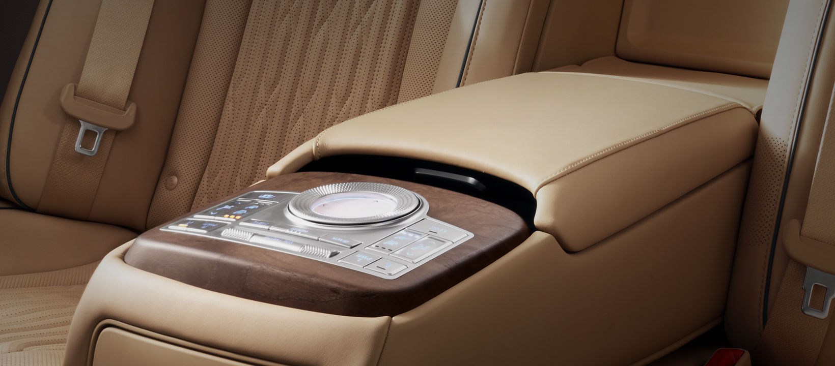 genesis-g80-technology-rear-seat-remote-controls-large.jpg