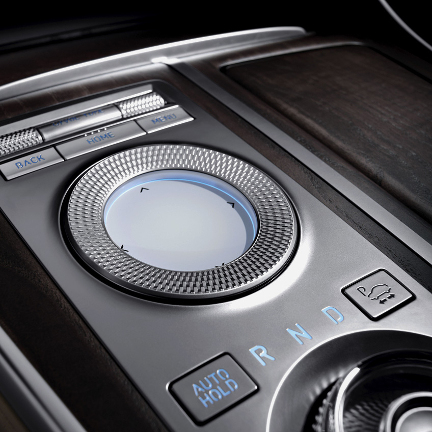 genesis-ww-gallery-gv80-interior-gallery-image-13-desktop-848x848-en.jpg