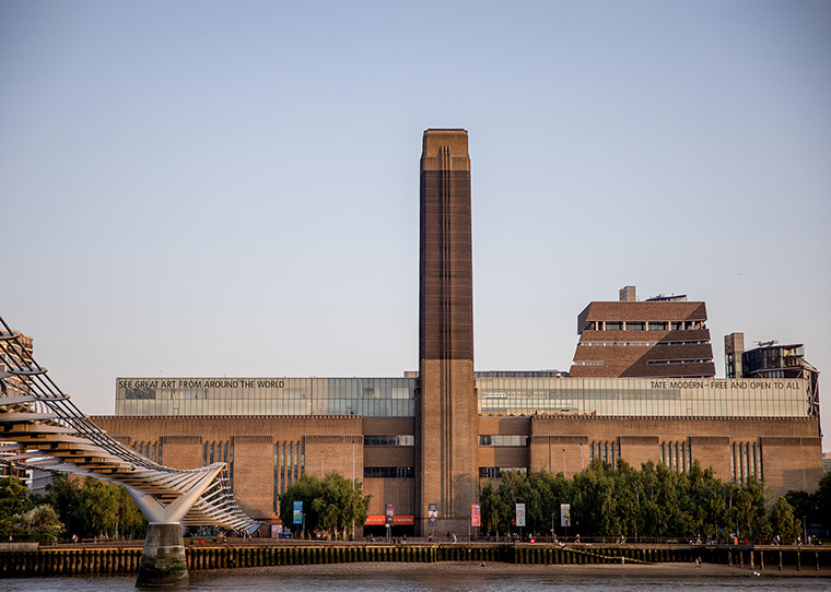 The view of Tate Modern is visible, with the London Millennium Footbridge, a symbol of the UK, on the left.