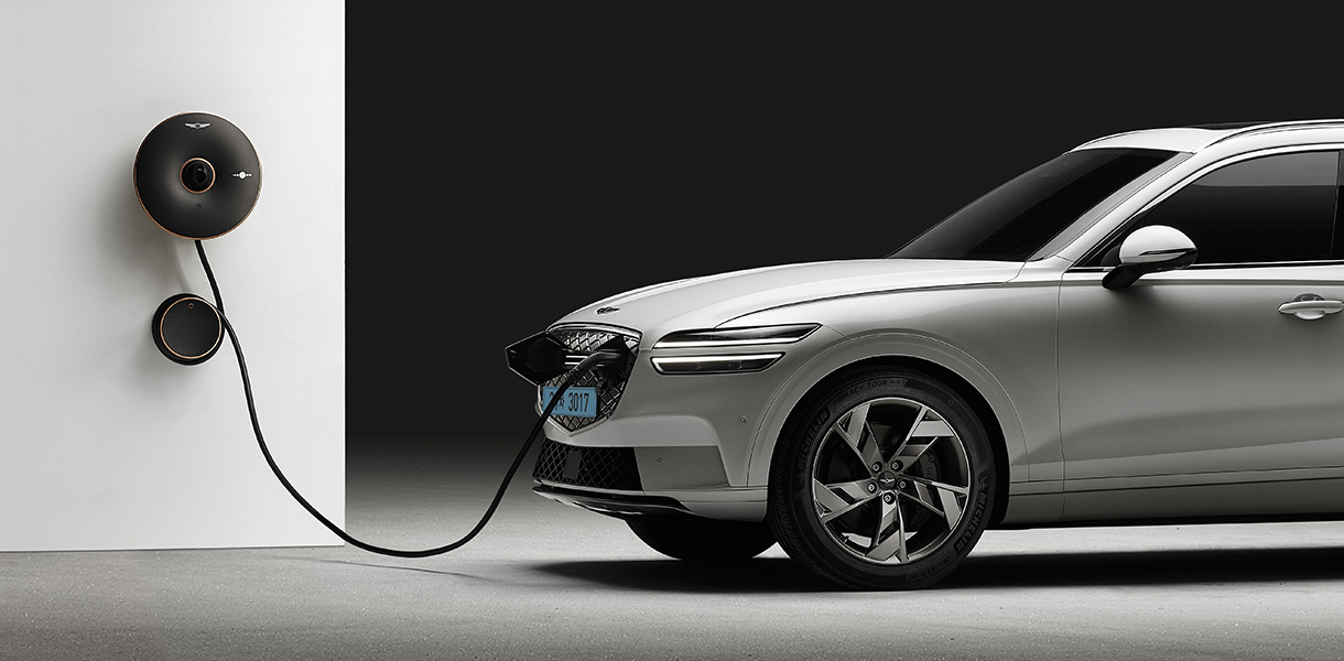 Genesis Electrified GV70 home charging