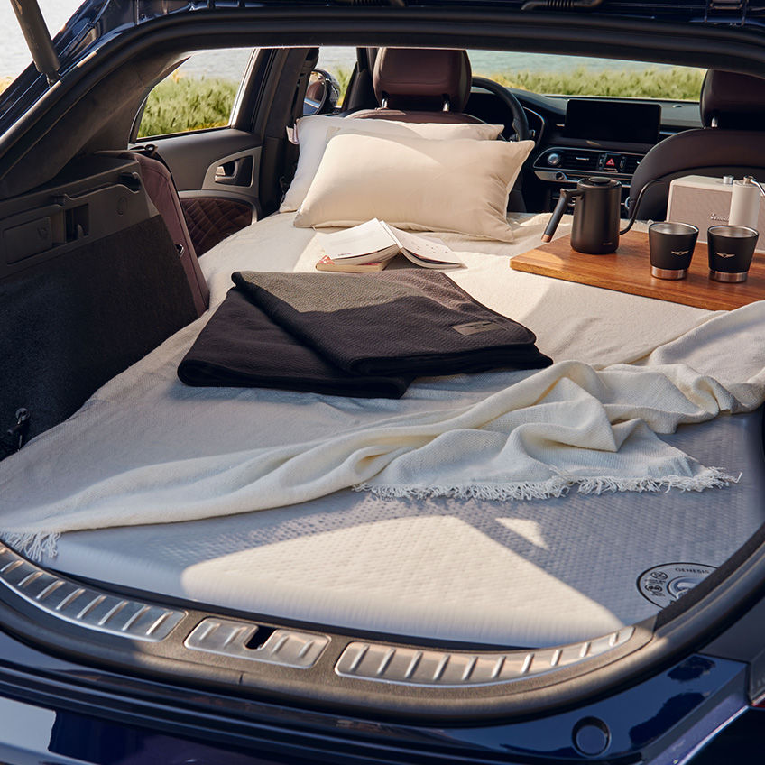 G70 SHOOTING BRAKE interior image