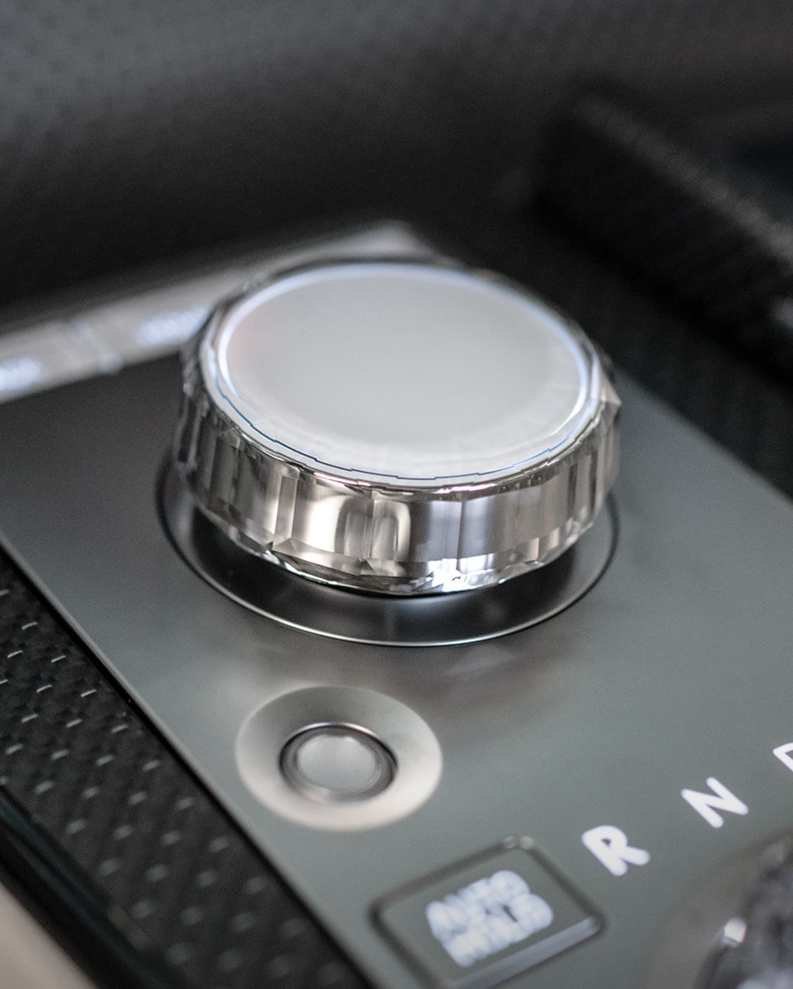 The Genesis integrated controller being used.