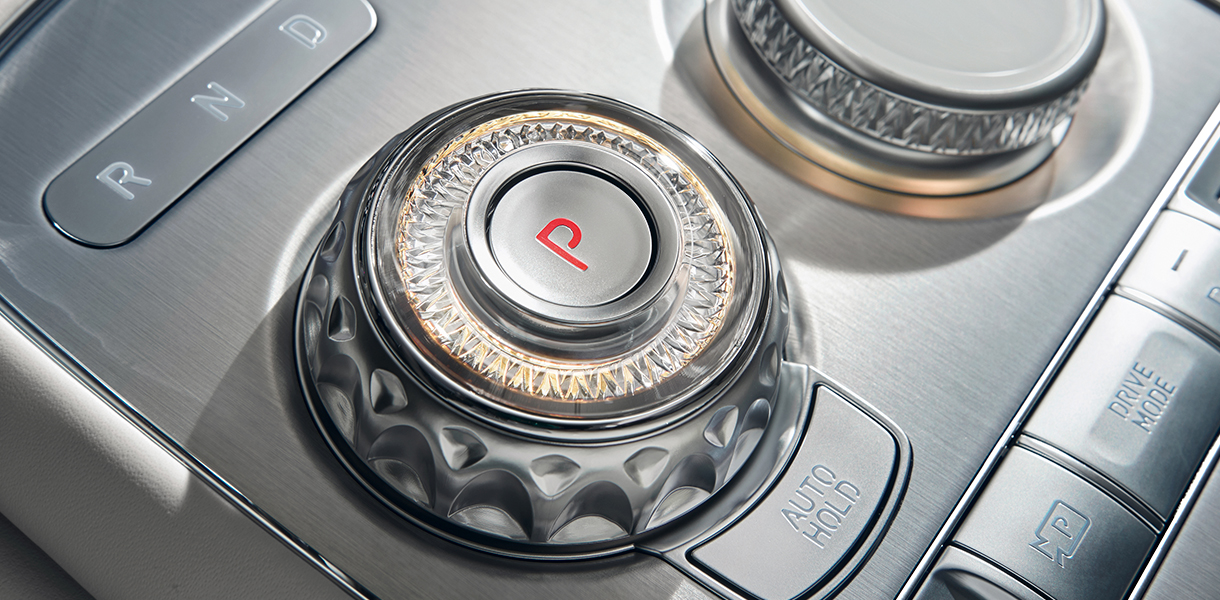 Genesis G90 electronic dial-type SBW & a dial-type CCP