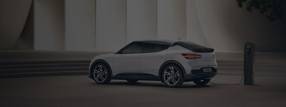 Genesis GV60 Side image